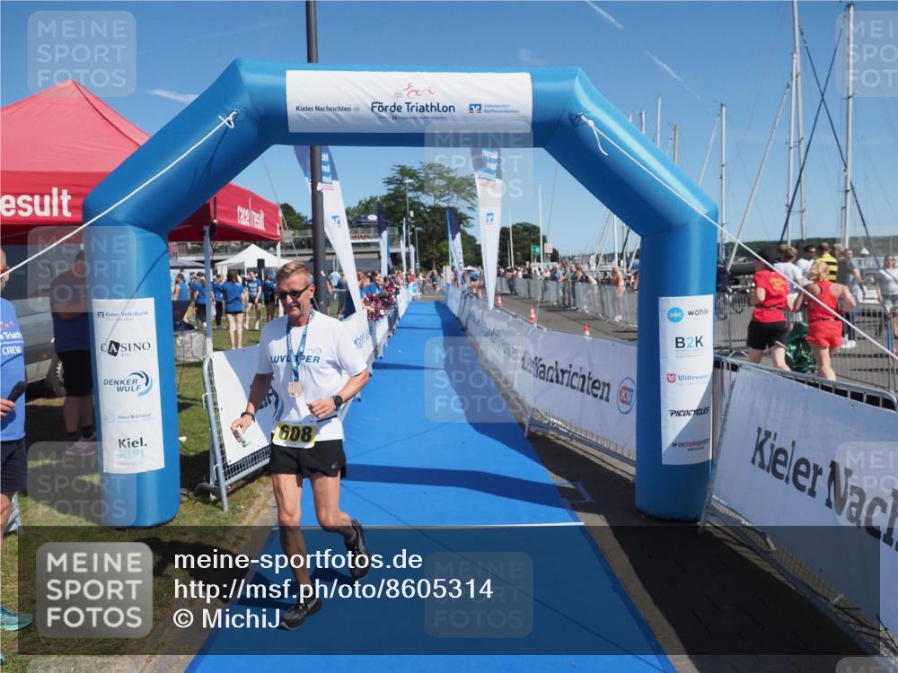 17.08.2025 - KN Förde Triathlon 2025 MichiJ http://msf.ph/oto/8605314 17.08.2025 12:21:50 Laufen 353 meine-sportfotos.de