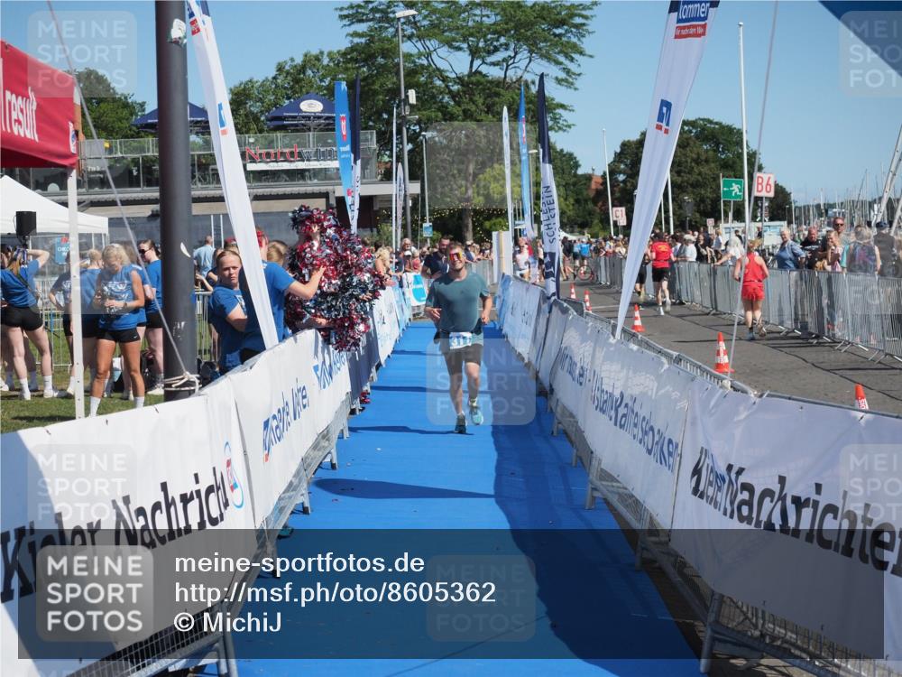 17.08.2025 - KN Förde Triathlon 2025 MichiJ http://msf.ph/oto/8605362 17.08.2025 12:22:02 Laufen 311 meine-sportfotos.de