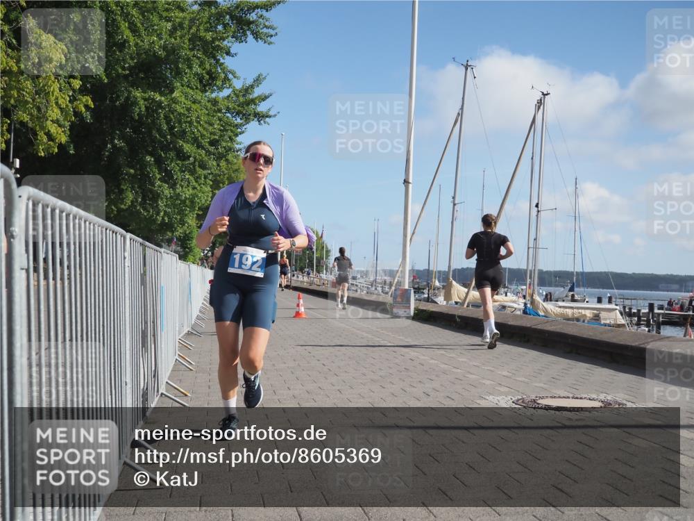 17.08.2025 - KN Förde Triathlon 2025 KatJ http://msf.ph/oto/8605369 17.08.2025 10:29:41 Laufen 160, 192, 194 meine-sportfotos.de