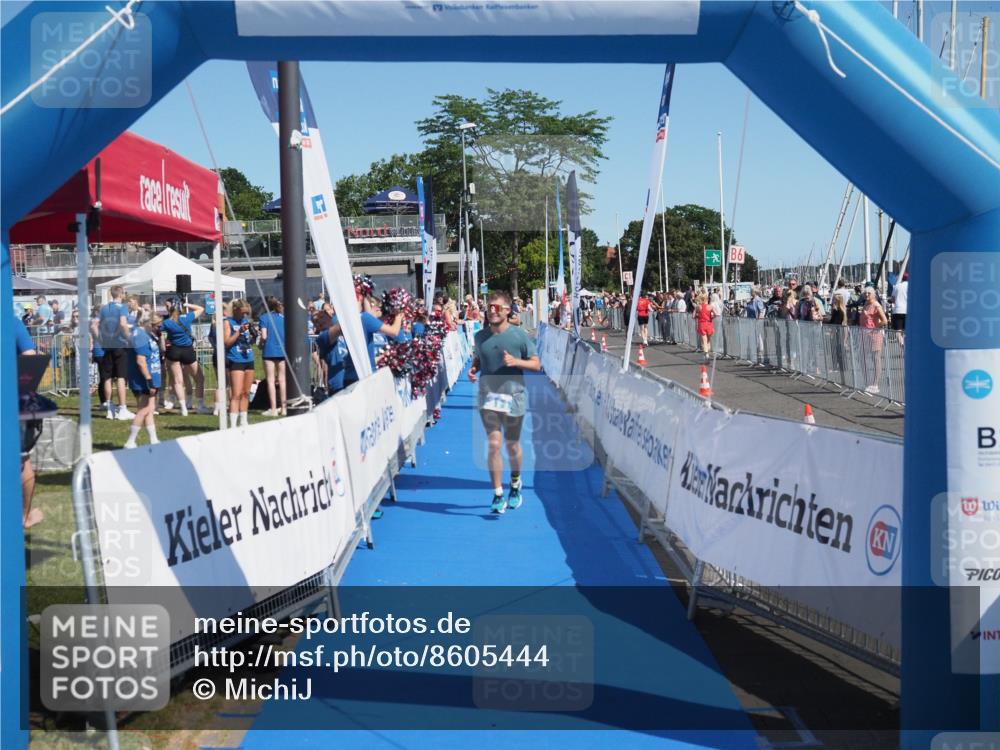 17.08.2025 - KN Förde Triathlon 2025 MichiJ http://msf.ph/oto/8605444 17.08.2025 12:22:04 Laufen 311 meine-sportfotos.de