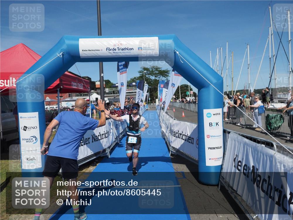 17.08.2025 - KN Förde Triathlon 2025 MichiJ http://msf.ph/oto/8605445 17.08.2025 14:24:15 Laufen 540 meine-sportfotos.de