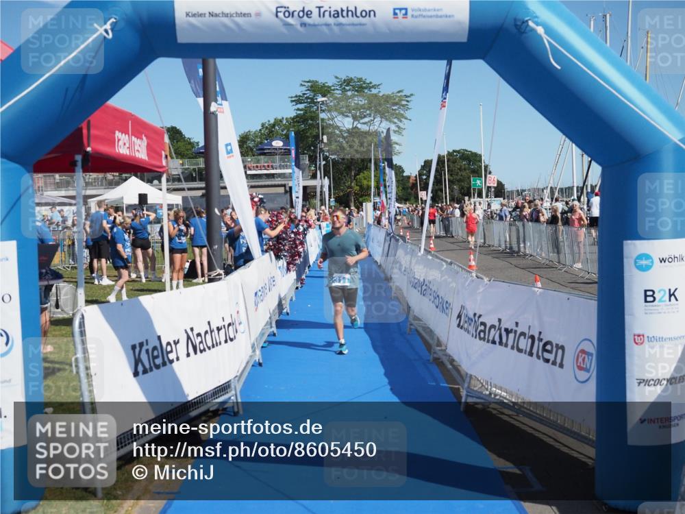 17.08.2025 - KN Förde Triathlon 2025 MichiJ http://msf.ph/oto/8605450 17.08.2025 12:22:04 Laufen 311 meine-sportfotos.de