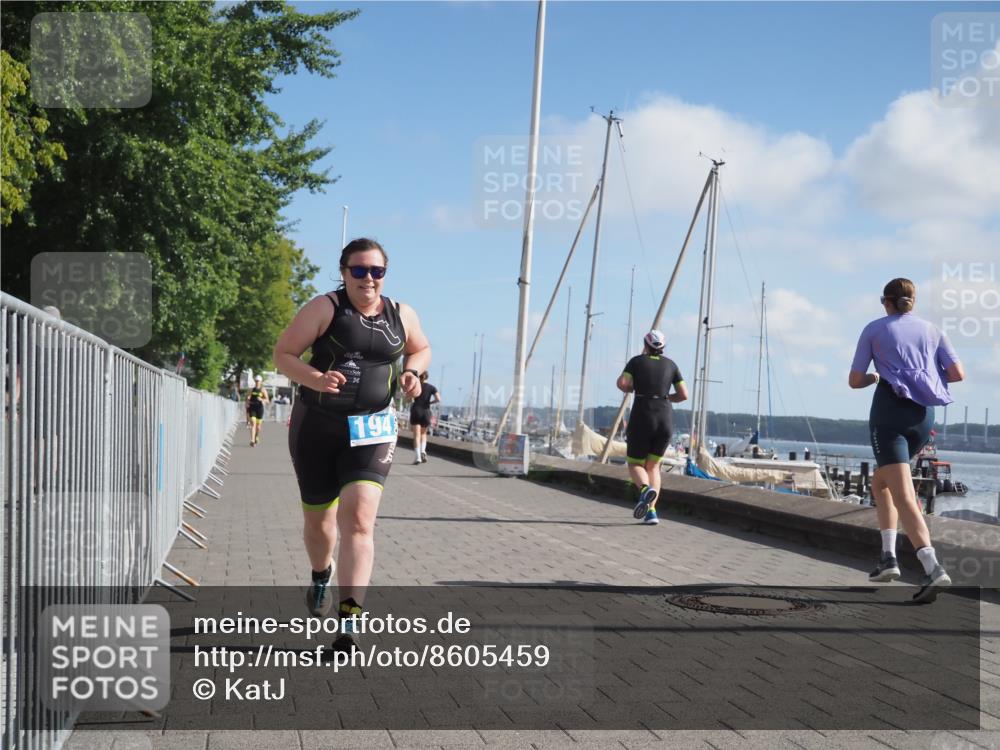 17.08.2025 - KN Förde Triathlon 2025 KatJ http://msf.ph/oto/8605459 17.08.2025 10:29:45 Laufen 194 meine-sportfotos.de