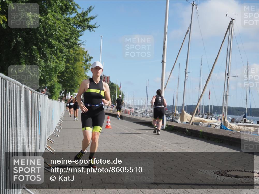 17.08.2025 - KN Förde Triathlon 2025 KatJ http://msf.ph/oto/8605510 17.08.2025 10:29:55 Laufen 201, 205 meine-sportfotos.de