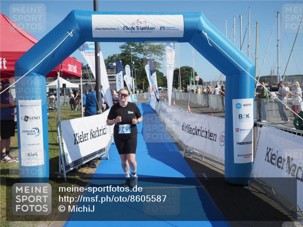 17.08.2025 - KN Förde Triathlon 2025 MichiJ http://msf.ph/oto/8605587 17.08.2025 11:23:17 Laufen 245 meine-sportfotos.de
