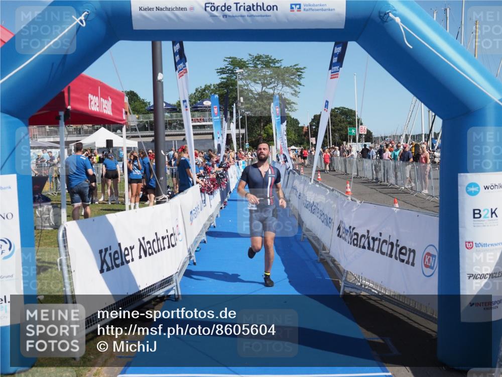 17.08.2025 - KN Förde Triathlon 2025 MichiJ http://msf.ph/oto/8605604 17.08.2025 12:22:09 Laufen 311, 334 meine-sportfotos.de