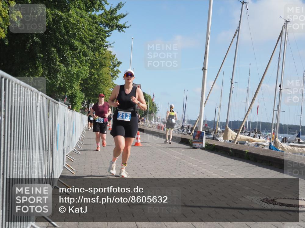 17.08.2025 - KN Förde Triathlon 2025 KatJ http://msf.ph/oto/8605632 17.08.2025 10:30:06 Laufen 155, 201, 213, 220 meine-sportfotos.de