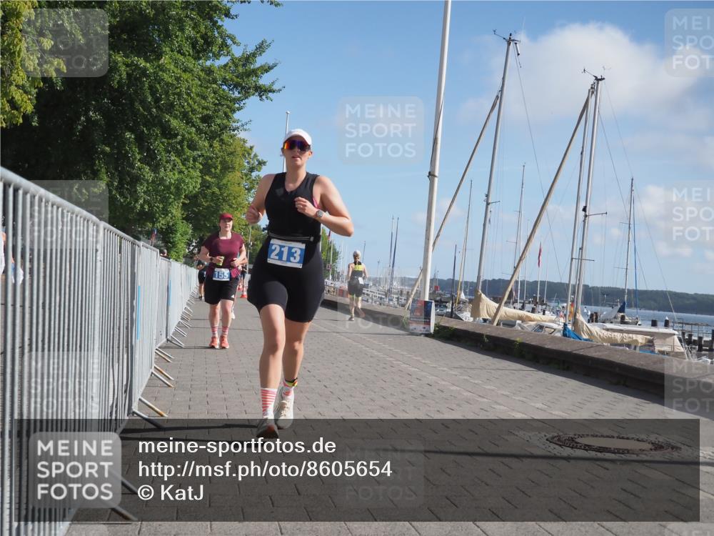 17.08.2025 - KN Förde Triathlon 2025 KatJ http://msf.ph/oto/8605654 17.08.2025 10:30:07 Laufen 155, 213, 220 meine-sportfotos.de
