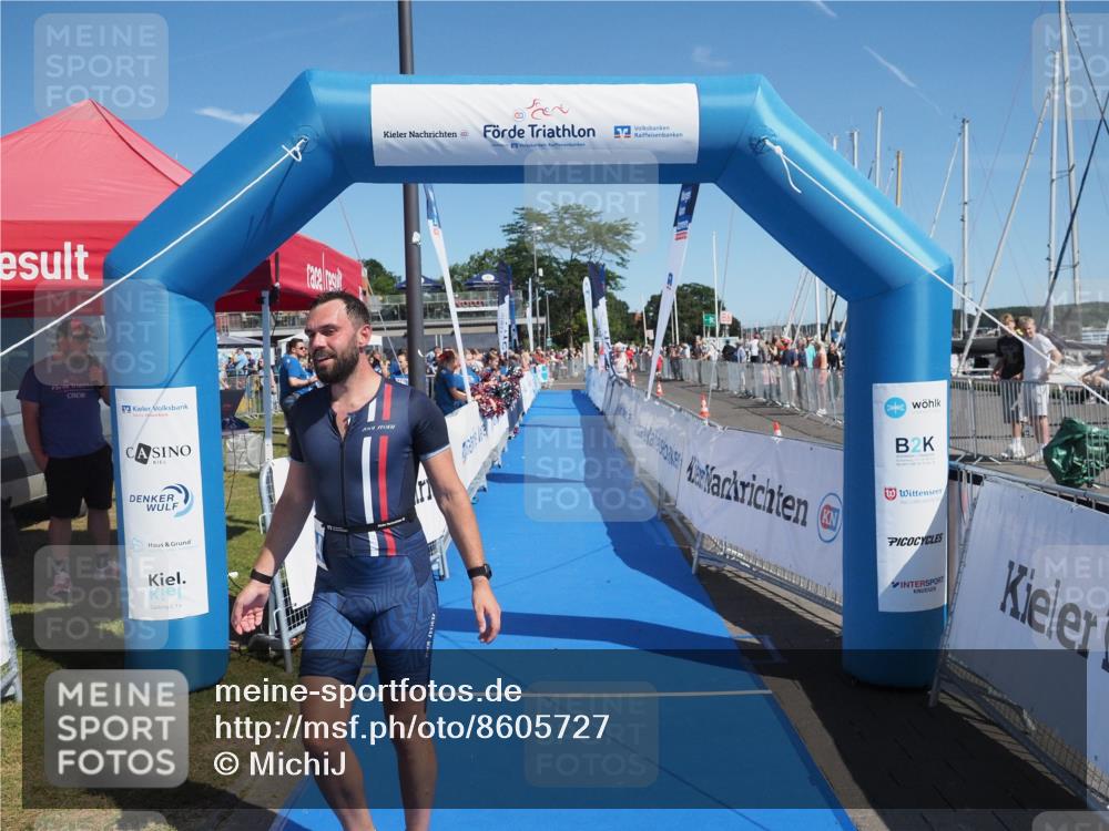 17.08.2025 - KN Förde Triathlon 2025 MichiJ http://msf.ph/oto/8605727 17.08.2025 12:22:12 Laufen 334 meine-sportfotos.de