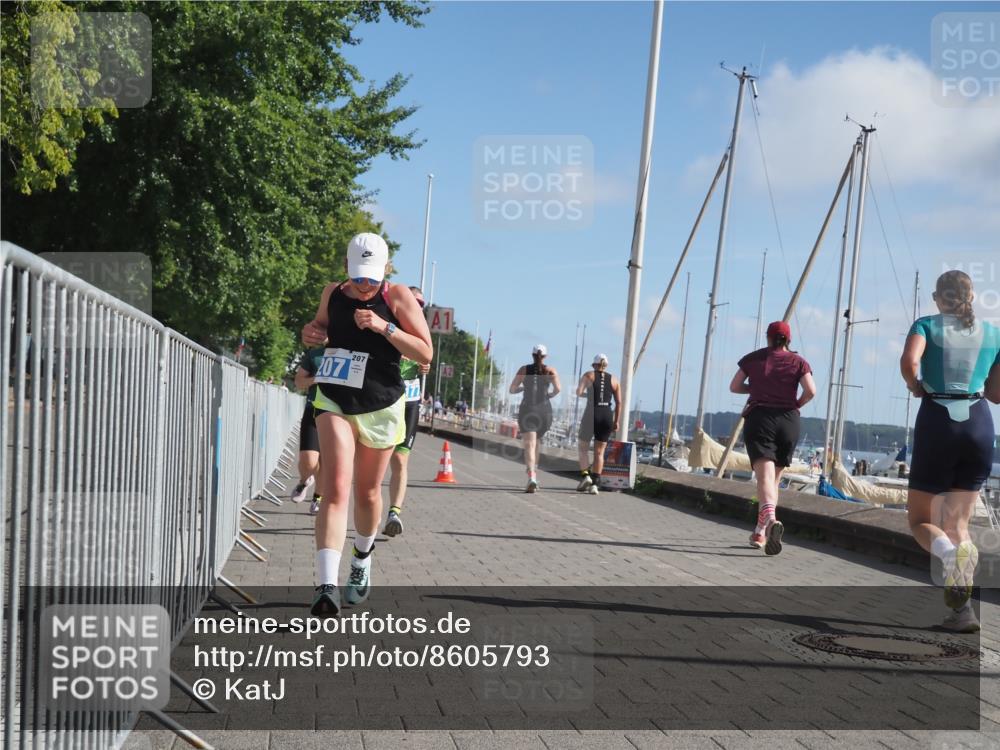 17.08.2025 - KN Förde Triathlon 2025 KatJ http://msf.ph/oto/8605793 17.08.2025 10:30:17 Laufen 175, 177, 207, 212 meine-sportfotos.de
