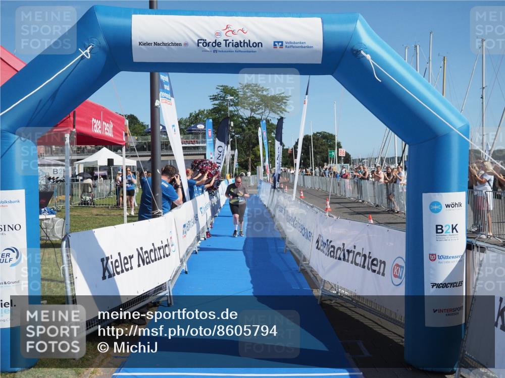 17.08.2025 - KN Förde Triathlon 2025 MichiJ http://msf.ph/oto/8605794 17.08.2025 11:30:37 Laufen 238 meine-sportfotos.de