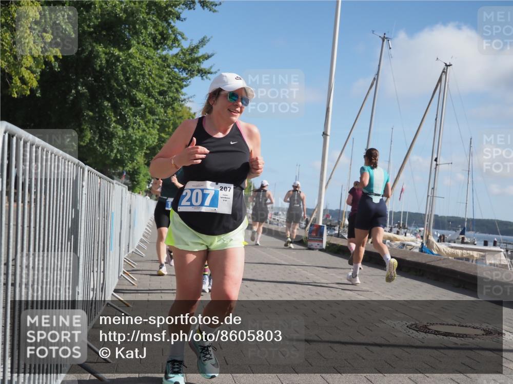 17.08.2025 - KN Förde Triathlon 2025 KatJ http://msf.ph/oto/8605803 17.08.2025 10:30:18 Laufen 175, 177, 207, 212 meine-sportfotos.de