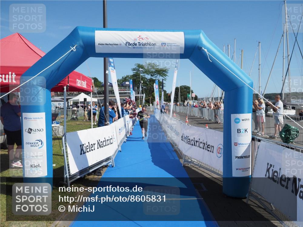 17.08.2025 - KN Förde Triathlon 2025 MichiJ http://msf.ph/oto/8605831 17.08.2025 11:30:37 Laufen 238 meine-sportfotos.de