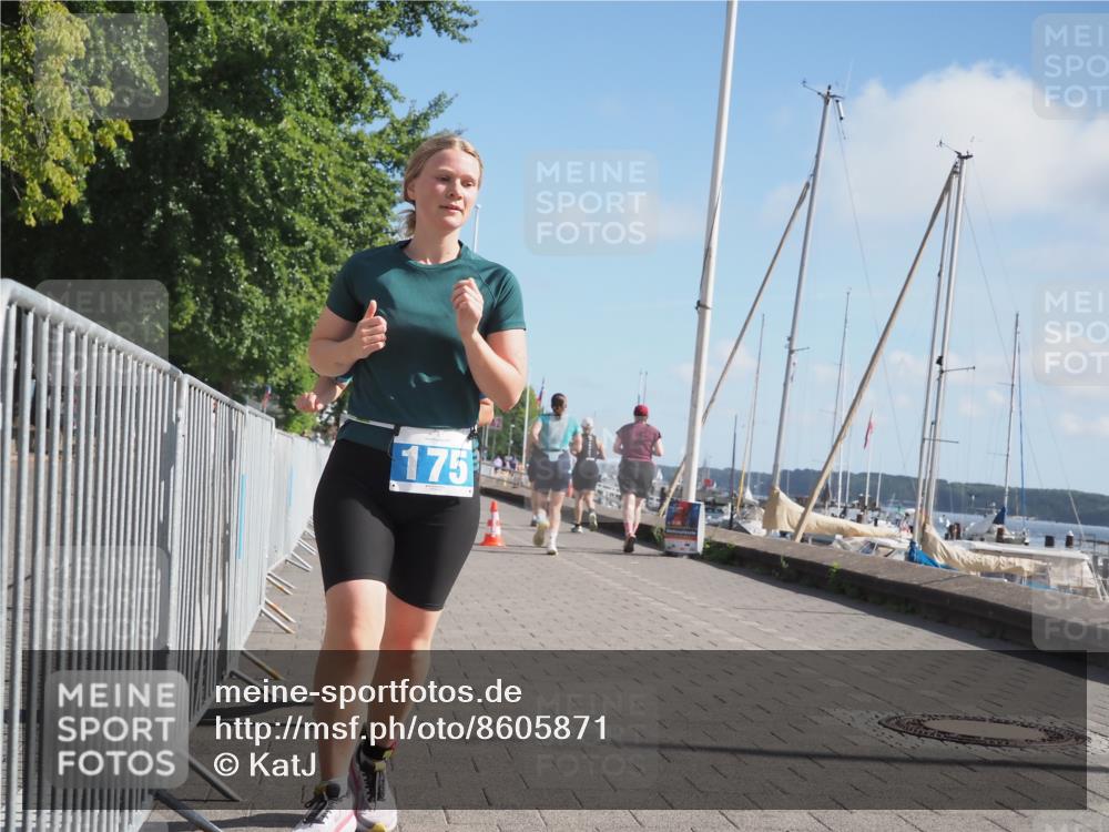17.08.2025 - KN Förde Triathlon 2025 KatJ http://msf.ph/oto/8605871 17.08.2025 10:30:21 Laufen 175, 177, 207, 212 meine-sportfotos.de