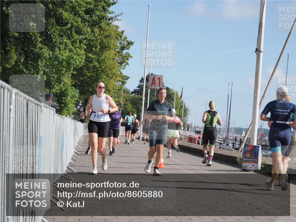 17.08.2025 - KN Förde Triathlon 2025 KatJ http://msf.ph/oto/8605880 17.08.2025 10:30:29 Laufen 170, 230, 240 meine-sportfotos.de
