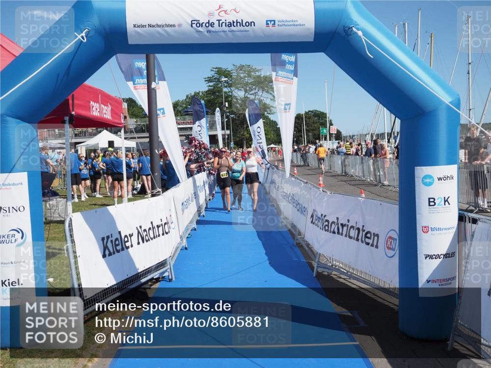 17.08.2025 - KN Förde Triathlon 2025 MichiJ http://msf.ph/oto/8605881 17.08.2025 12:22:32 Laufen 627 meine-sportfotos.de