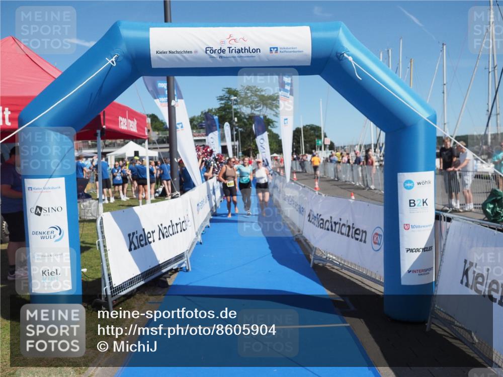 17.08.2025 - KN Förde Triathlon 2025 MichiJ http://msf.ph/oto/8605904 17.08.2025 12:22:33 Laufen 627 meine-sportfotos.de