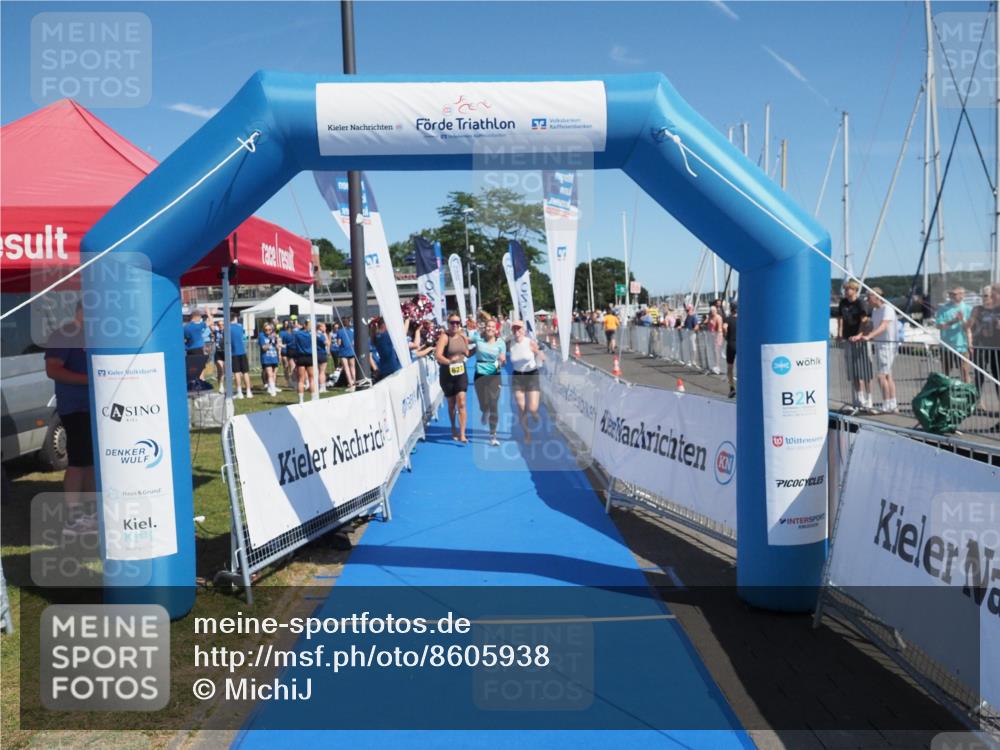 17.08.2025 - KN Förde Triathlon 2025 MichiJ http://msf.ph/oto/8605938 17.08.2025 12:22:33 Laufen 627 meine-sportfotos.de