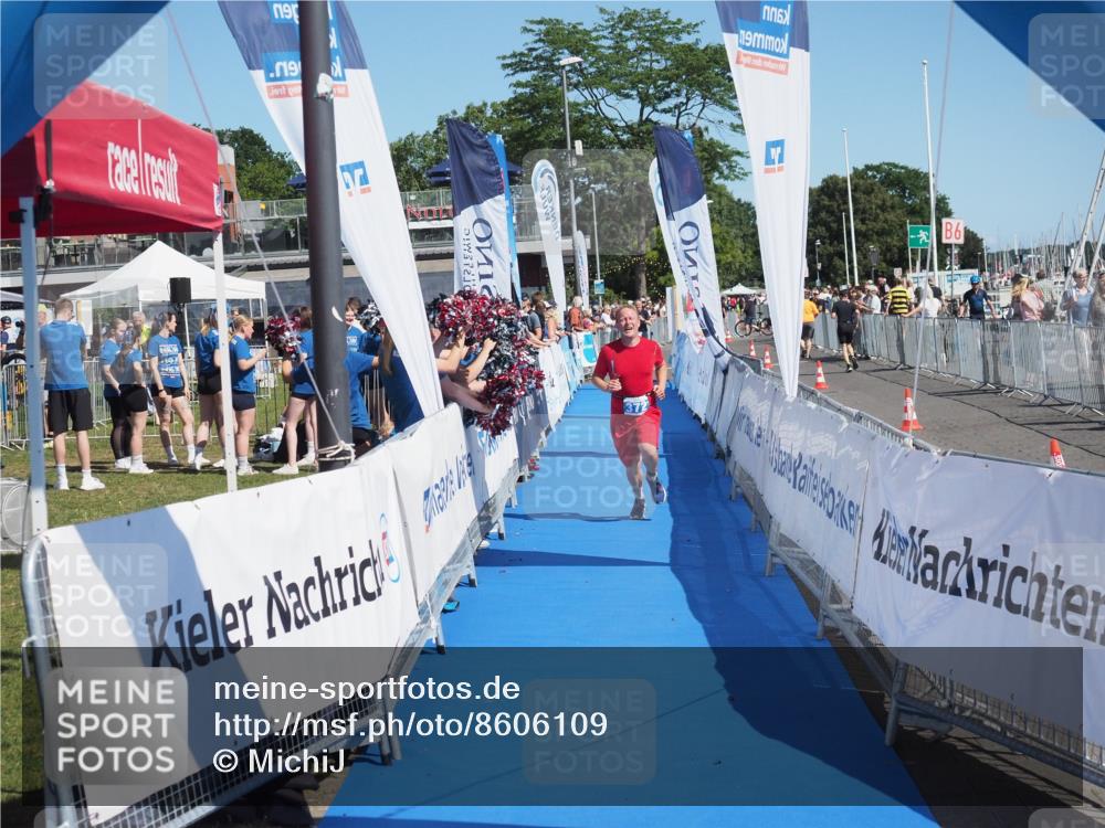 17.08.2025 - KN Förde Triathlon 2025 MichiJ http://msf.ph/oto/8606109 17.08.2025 12:22:43 Laufen 372 meine-sportfotos.de