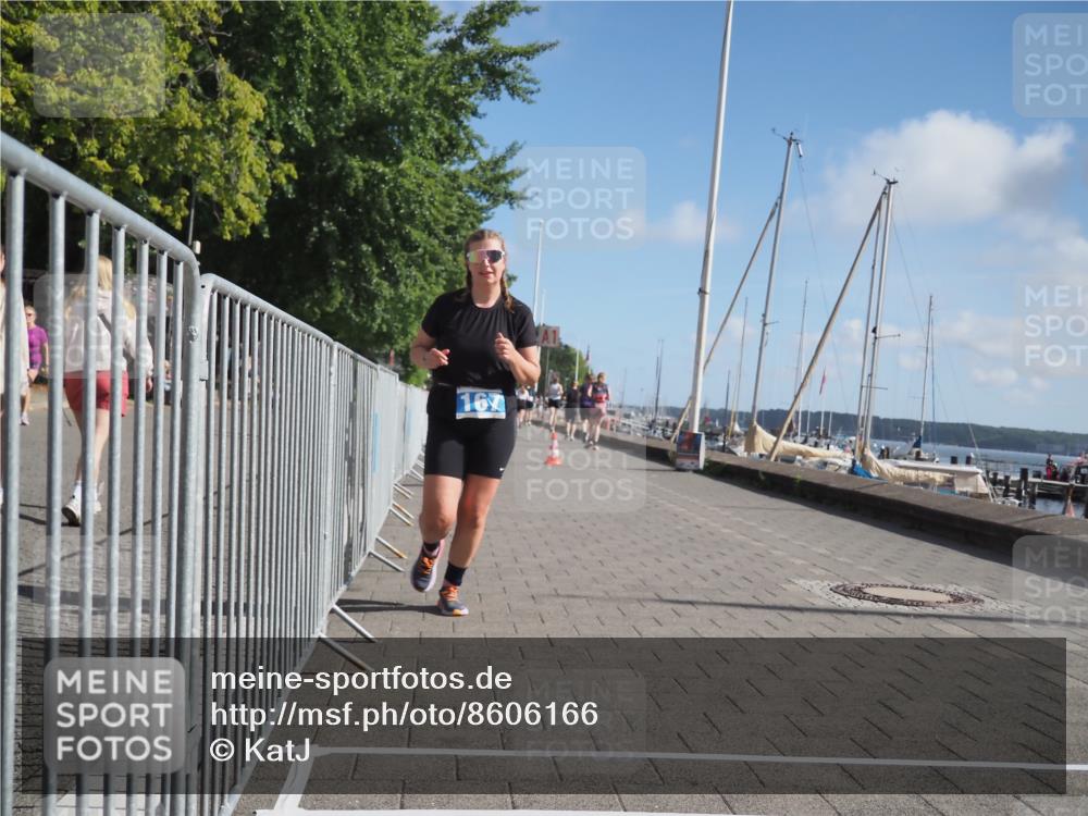 17.08.2025 - KN Förde Triathlon 2025 KatJ http://msf.ph/oto/8606166 17.08.2025 10:30:55 Laufen 167, 185, 243 meine-sportfotos.de