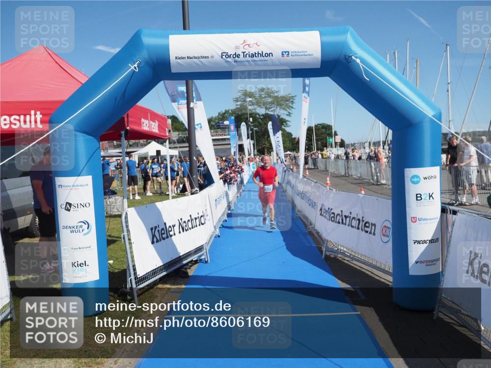 17.08.2025 - KN Förde Triathlon 2025 MichiJ http://msf.ph/oto/8606169 17.08.2025 12:22:44 Laufen 372 meine-sportfotos.de