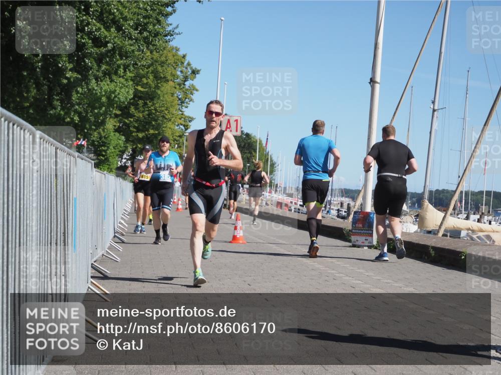 17.08.2025 - KN Förde Triathlon 2025 KatJ http://msf.ph/oto/8606170 17.08.2025 11:58:53 Laufen 296, 320, 382, 615, 643 meine-sportfotos.de