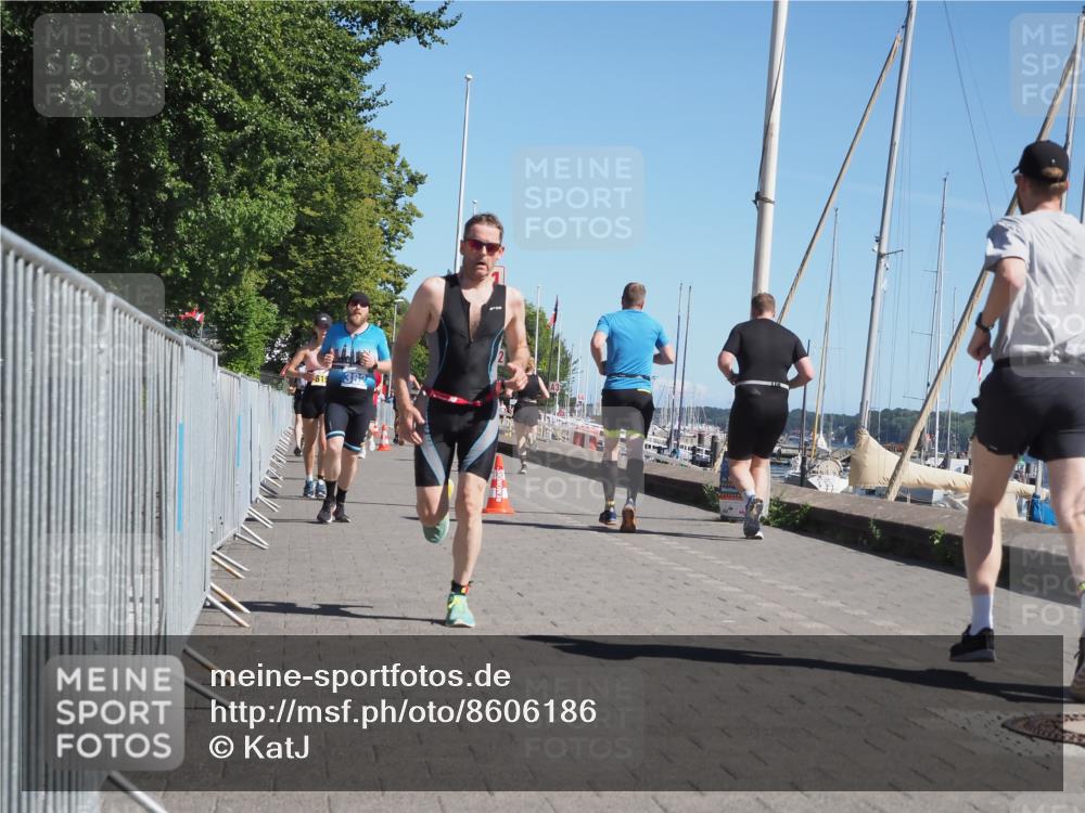 17.08.2025 - KN Förde Triathlon 2025 KatJ http://msf.ph/oto/8606186 17.08.2025 11:58:54 Laufen 296, 320, 382, 615 meine-sportfotos.de