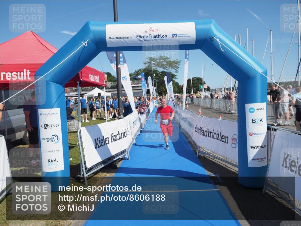 17.08.2025 - KN Förde Triathlon 2025 MichiJ http://msf.ph/oto/8606188 17.08.2025 12:22:45 Laufen 372 meine-sportfotos.de