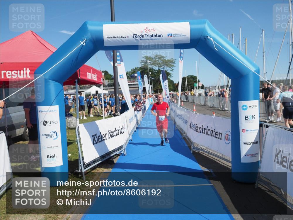 17.08.2025 - KN Förde Triathlon 2025 MichiJ http://msf.ph/oto/8606192 17.08.2025 12:22:45 Laufen 372 meine-sportfotos.de