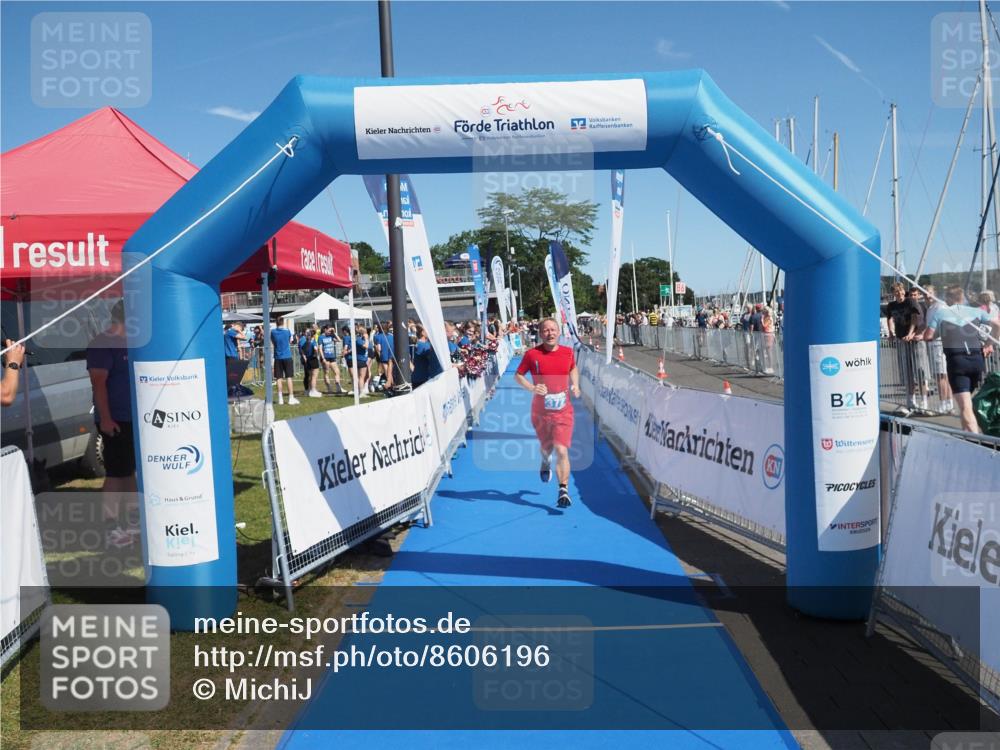 17.08.2025 - KN Förde Triathlon 2025 MichiJ http://msf.ph/oto/8606196 17.08.2025 12:22:45 Laufen 372 meine-sportfotos.de