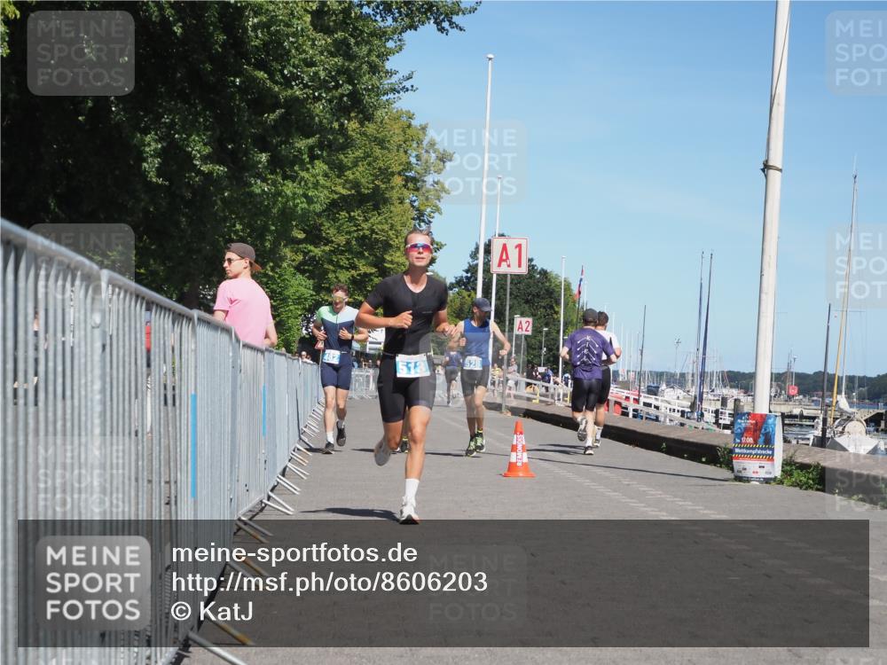 17.08.2025 - KN Förde Triathlon 2025 KatJ http://msf.ph/oto/8606203 17.08.2025 13:49:50 Laufen 482, 513, 528, 536 meine-sportfotos.de