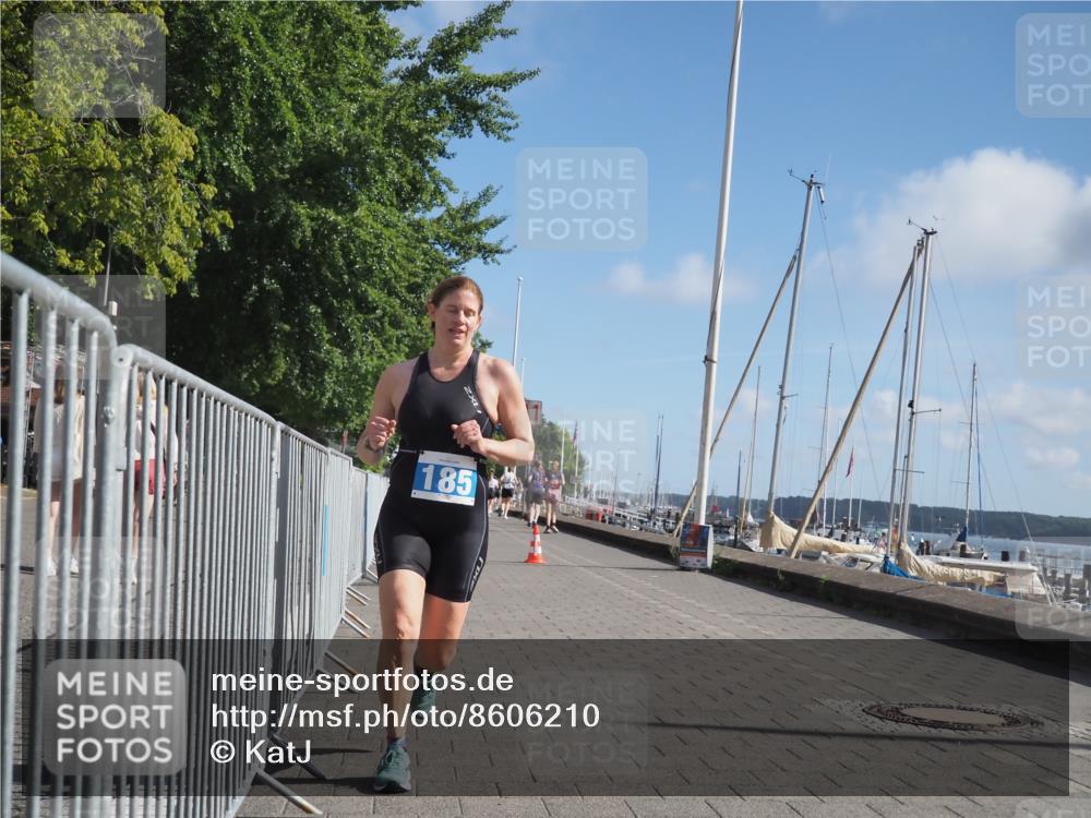 17.08.2025 - KN Förde Triathlon 2025 KatJ http://msf.ph/oto/8606210 17.08.2025 10:30:58 Laufen 167, 185, 243 meine-sportfotos.de