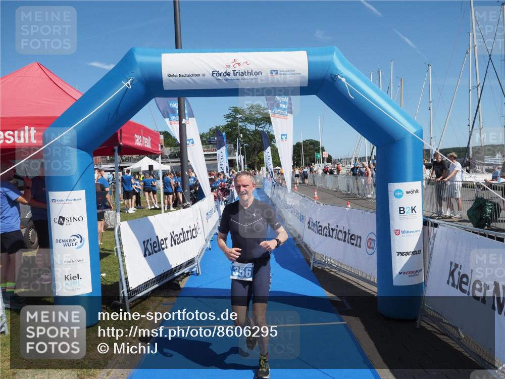 17.08.2025 - KN Förde Triathlon 2025 MichiJ http://msf.ph/oto/8606295 17.08.2025 12:22:59 Laufen 356 meine-sportfotos.de