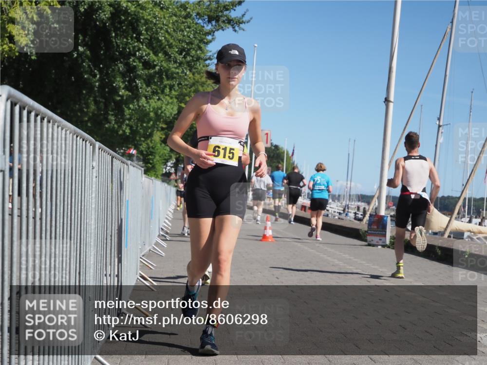 17.08.2025 - KN Förde Triathlon 2025 KatJ http://msf.ph/oto/8606298 17.08.2025 11:59:00 Laufen 320, 345, 349, 382, 608, 615, 621 meine-sportfotos.de