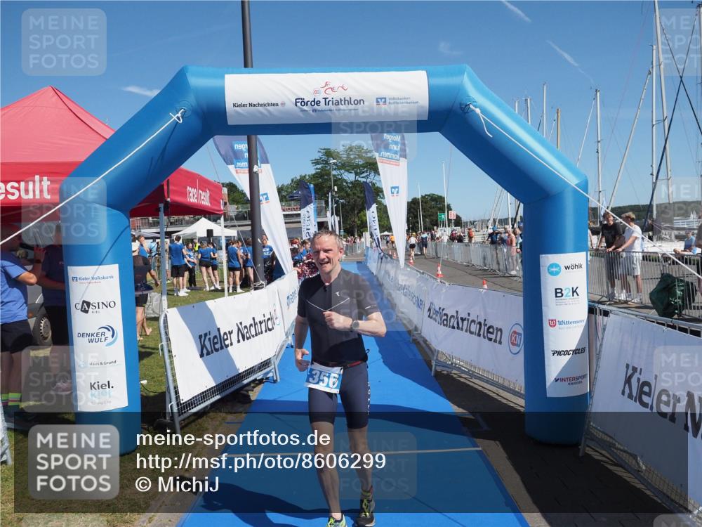 17.08.2025 - KN Förde Triathlon 2025 MichiJ http://msf.ph/oto/8606299 17.08.2025 12:22:59 Laufen 356 meine-sportfotos.de