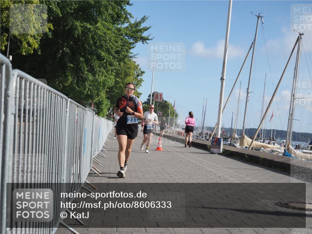 17.08.2025 - KN Förde Triathlon 2025 KatJ http://msf.ph/oto/8606333 17.08.2025 10:31:14 Laufen 139, 179, 231 meine-sportfotos.de