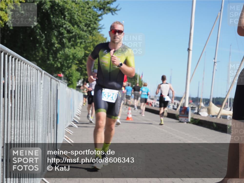 17.08.2025 - KN Förde Triathlon 2025 KatJ http://msf.ph/oto/8606343 17.08.2025 11:59:01 Laufen 320, 345, 349, 382, 608, 615, 621 meine-sportfotos.de