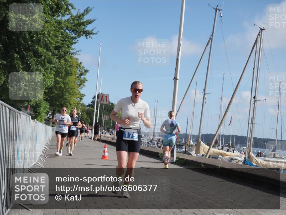 17.08.2025 - KN Förde Triathlon 2025 KatJ http://msf.ph/oto/8606377 17.08.2025 10:31:17 Laufen 139, 140, 179, 231, 250 meine-sportfotos.de