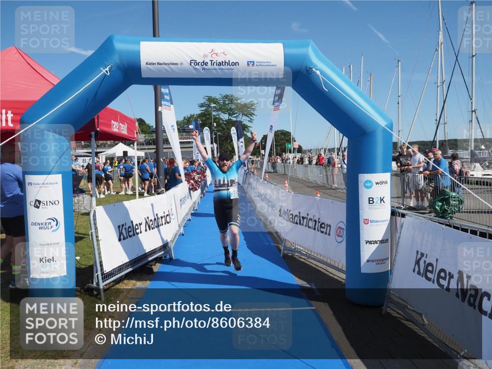 17.08.2025 - KN Förde Triathlon 2025 MichiJ http://msf.ph/oto/8606384 17.08.2025 12:23:18 Laufen 382 meine-sportfotos.de