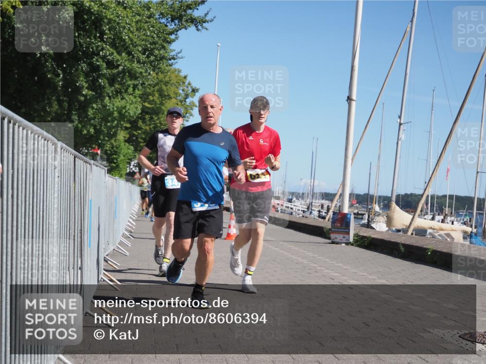 17.08.2025 - KN Förde Triathlon 2025 KatJ http://msf.ph/oto/8606394 17.08.2025 11:59:04 Laufen 320, 345, 349, 361, 605, 608, 621 meine-sportfotos.de