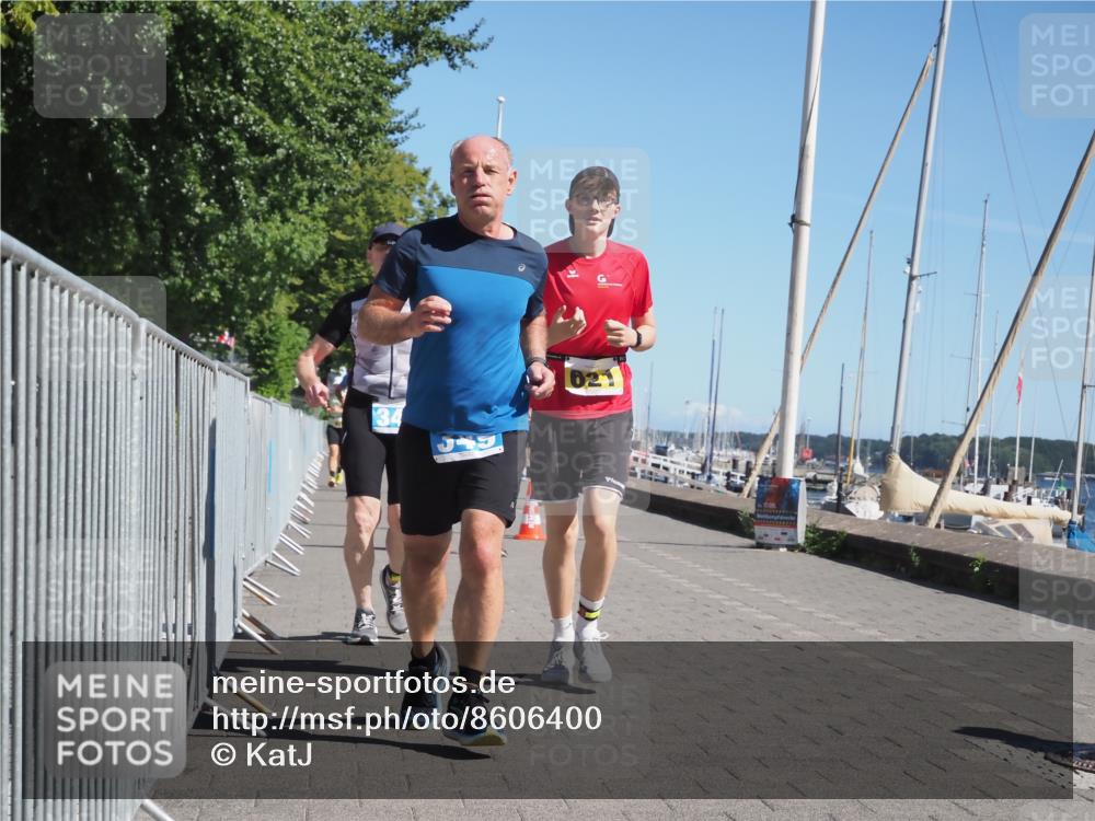 17.08.2025 - KN Förde Triathlon 2025 KatJ http://msf.ph/oto/8606400 17.08.2025 11:59:04 Laufen 320, 345, 349, 361, 605, 608, 621 meine-sportfotos.de