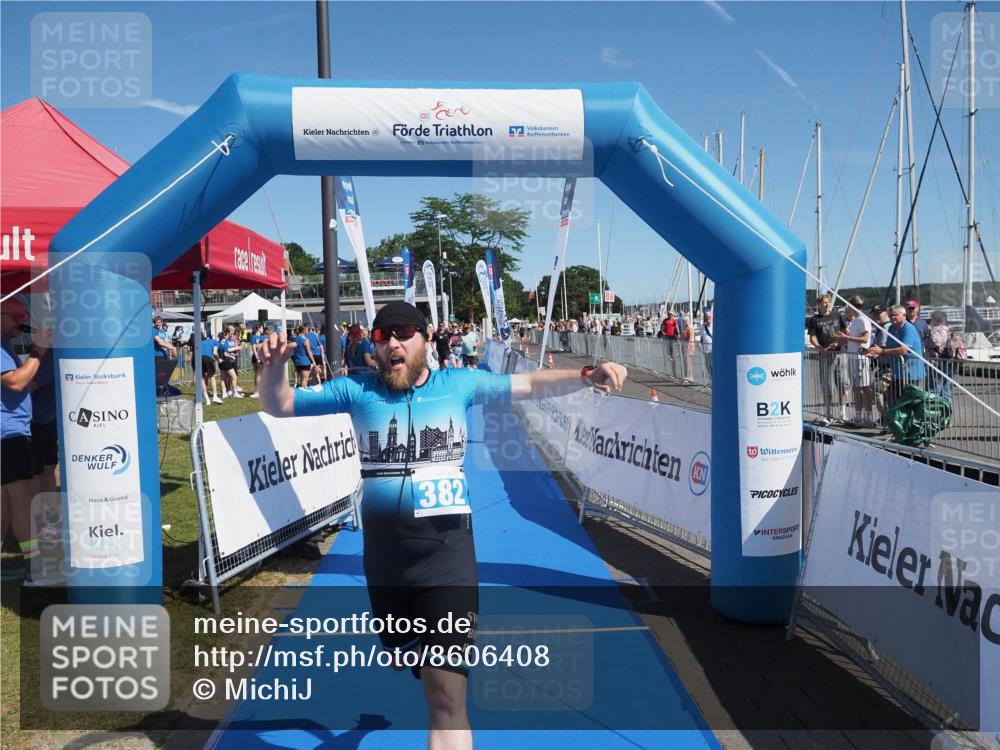 17.08.2025 - KN Förde Triathlon 2025 MichiJ http://msf.ph/oto/8606408 17.08.2025 12:23:19 Laufen 382 meine-sportfotos.de