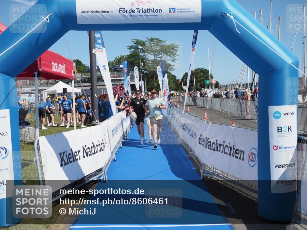 17.08.2025 - KN Förde Triathlon 2025 MichiJ http://msf.ph/oto/8606461 17.08.2025 12:23:22 Laufen 382, 613 meine-sportfotos.de