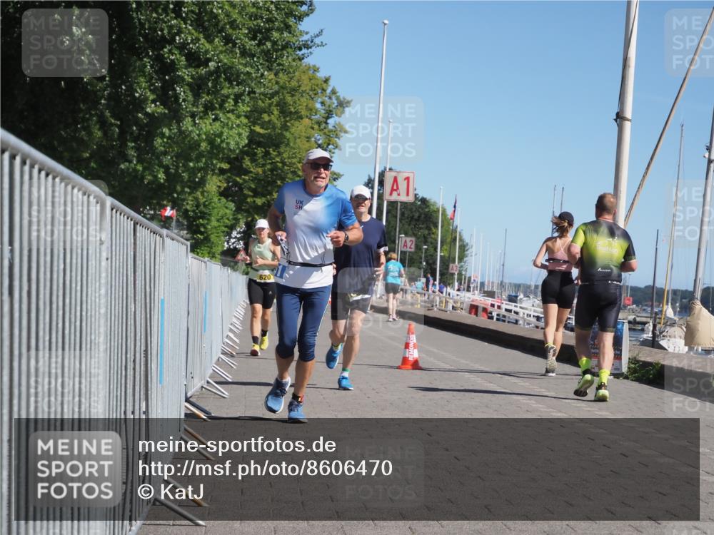 17.08.2025 - KN Förde Triathlon 2025 KatJ http://msf.ph/oto/8606470 17.08.2025 11:59:09 Laufen 345, 361, 605, 608, 620, 621 meine-sportfotos.de