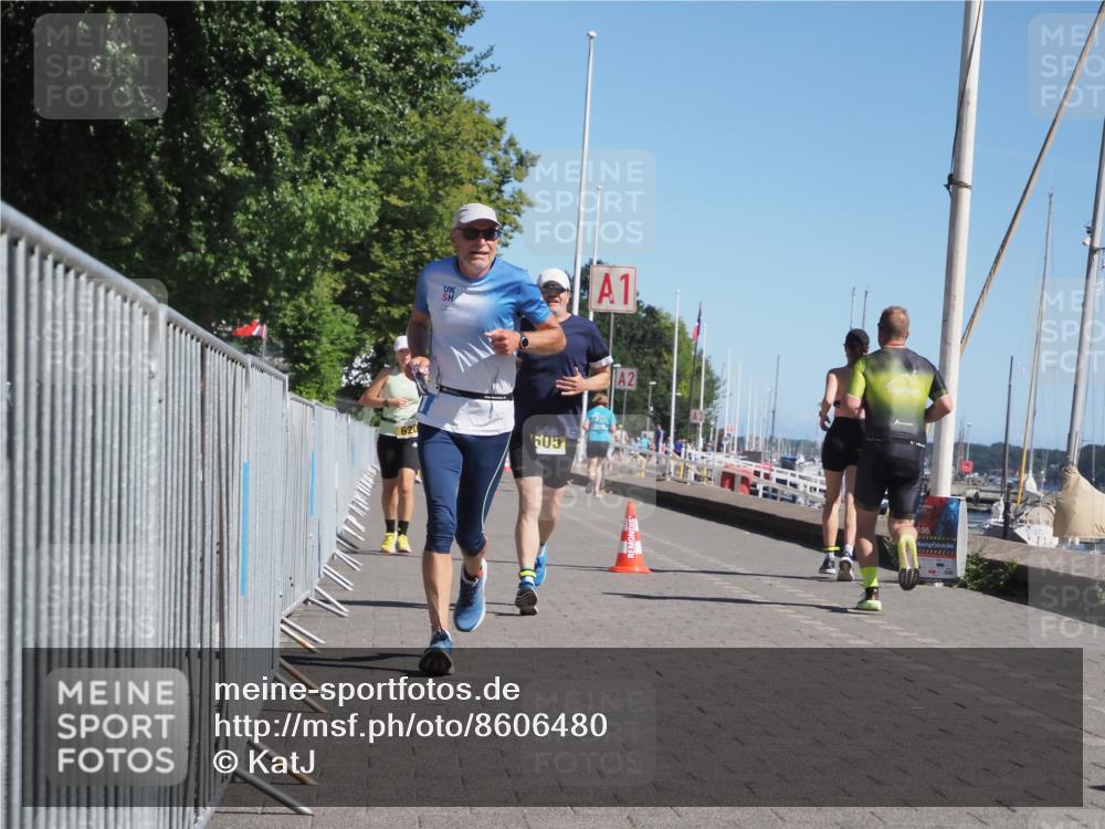 17.08.2025 - KN Förde Triathlon 2025 KatJ http://msf.ph/oto/8606480 17.08.2025 11:59:09 Laufen 345, 361, 605, 608, 620, 621 meine-sportfotos.de