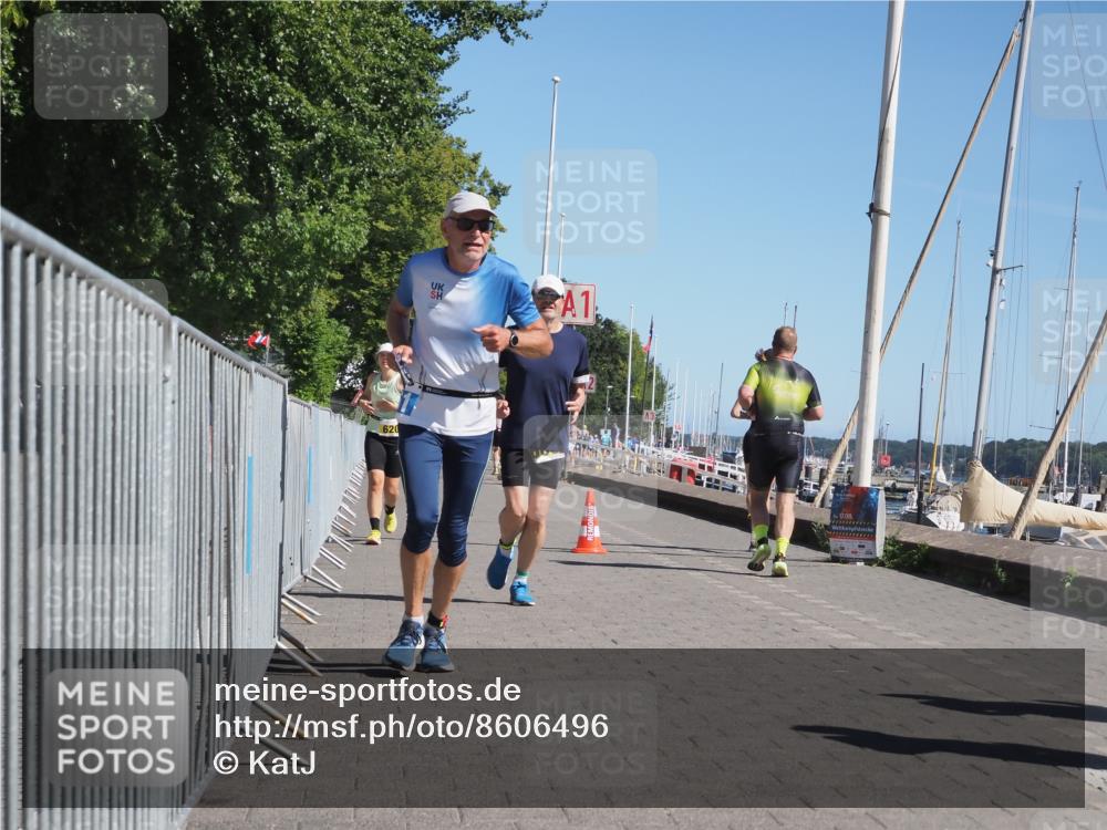 17.08.2025 - KN Förde Triathlon 2025 KatJ http://msf.ph/oto/8606496 17.08.2025 11:59:10 Laufen 361, 605, 608, 620 meine-sportfotos.de