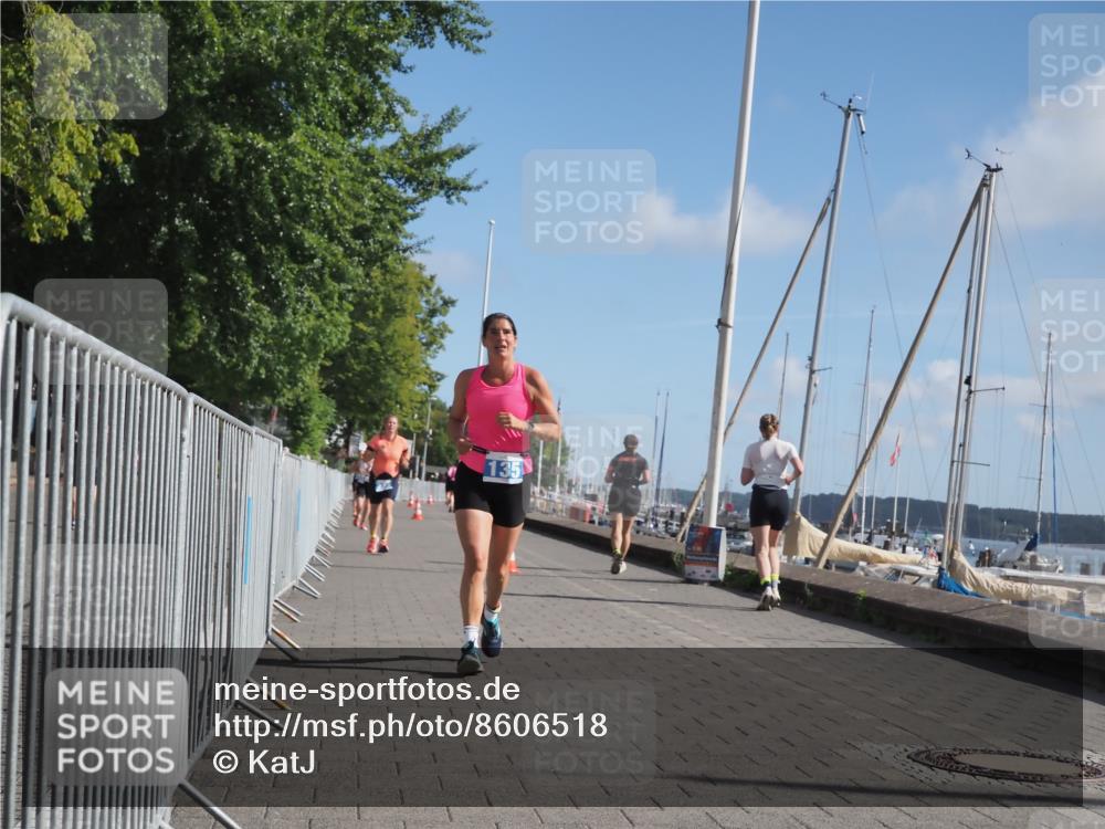 17.08.2025 - KN Förde Triathlon 2025 KatJ http://msf.ph/oto/8606518 17.08.2025 10:31:27 Laufen 135, 140, 235, 250 meine-sportfotos.de
