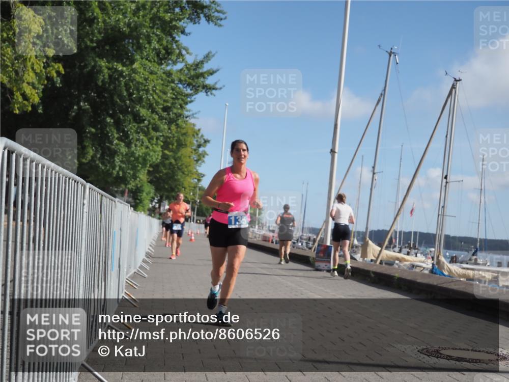17.08.2025 - KN Förde Triathlon 2025 KatJ http://msf.ph/oto/8606526 17.08.2025 10:31:27 Laufen 135, 140, 235, 250 meine-sportfotos.de