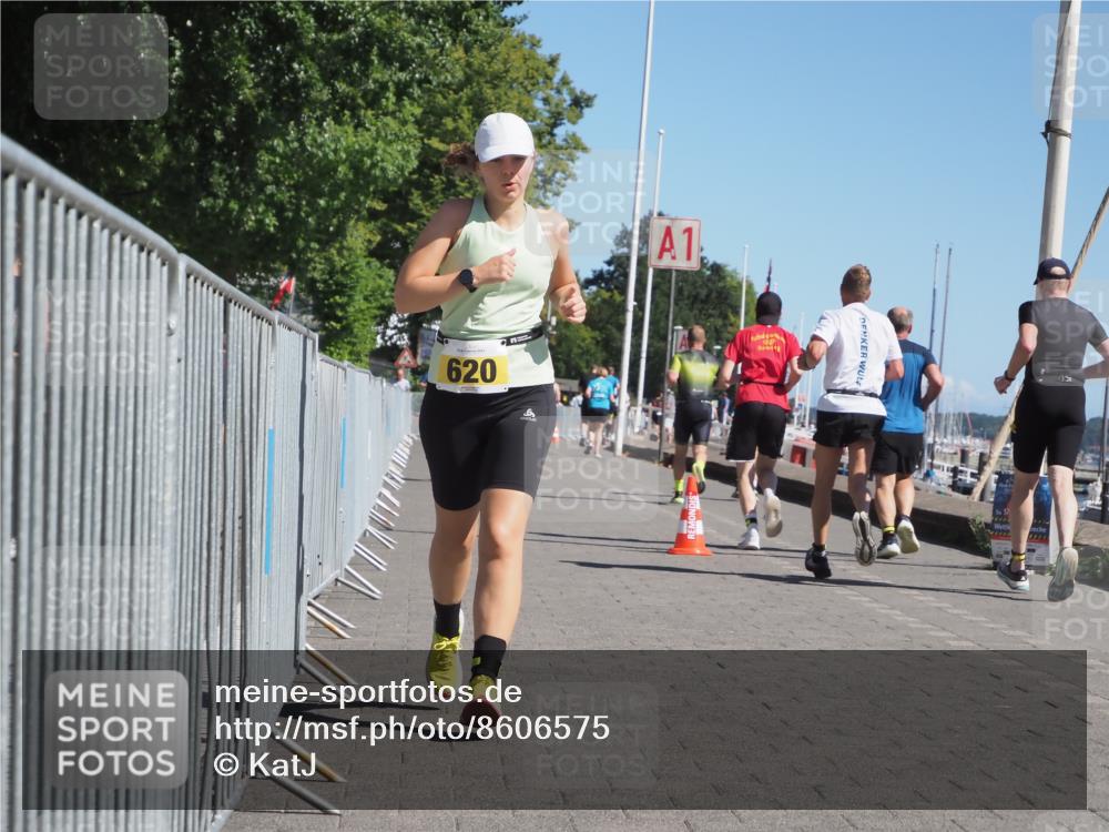 17.08.2025 - KN Förde Triathlon 2025 KatJ http://msf.ph/oto/8606575 17.08.2025 11:59:15 Laufen 280, 605, 620 meine-sportfotos.de