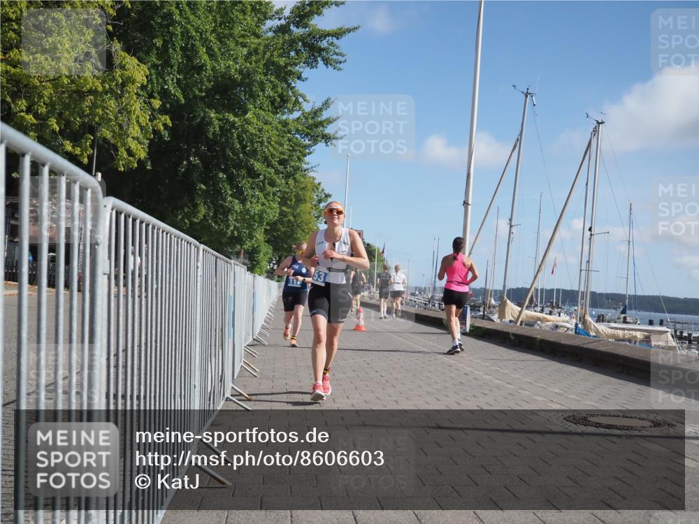 17.08.2025 - KN Förde Triathlon 2025 KatJ http://msf.ph/oto/8606603 17.08.2025 10:31:37 Laufen 111, 153, 202, 235 meine-sportfotos.de
